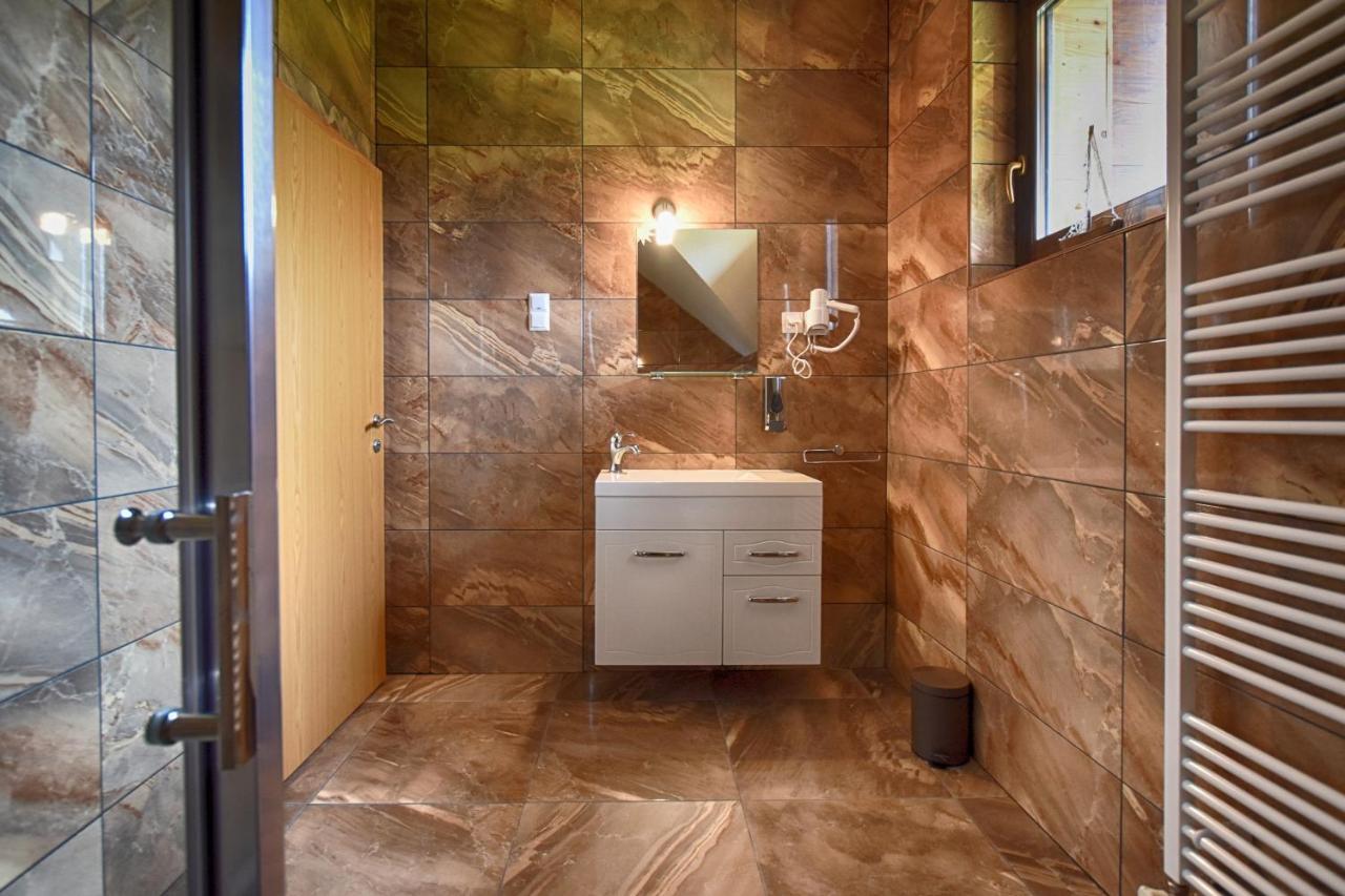 Villa Stone 1 Rakovica Esterno foto